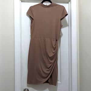 Camel cap sleeve dress, Guess, side detail